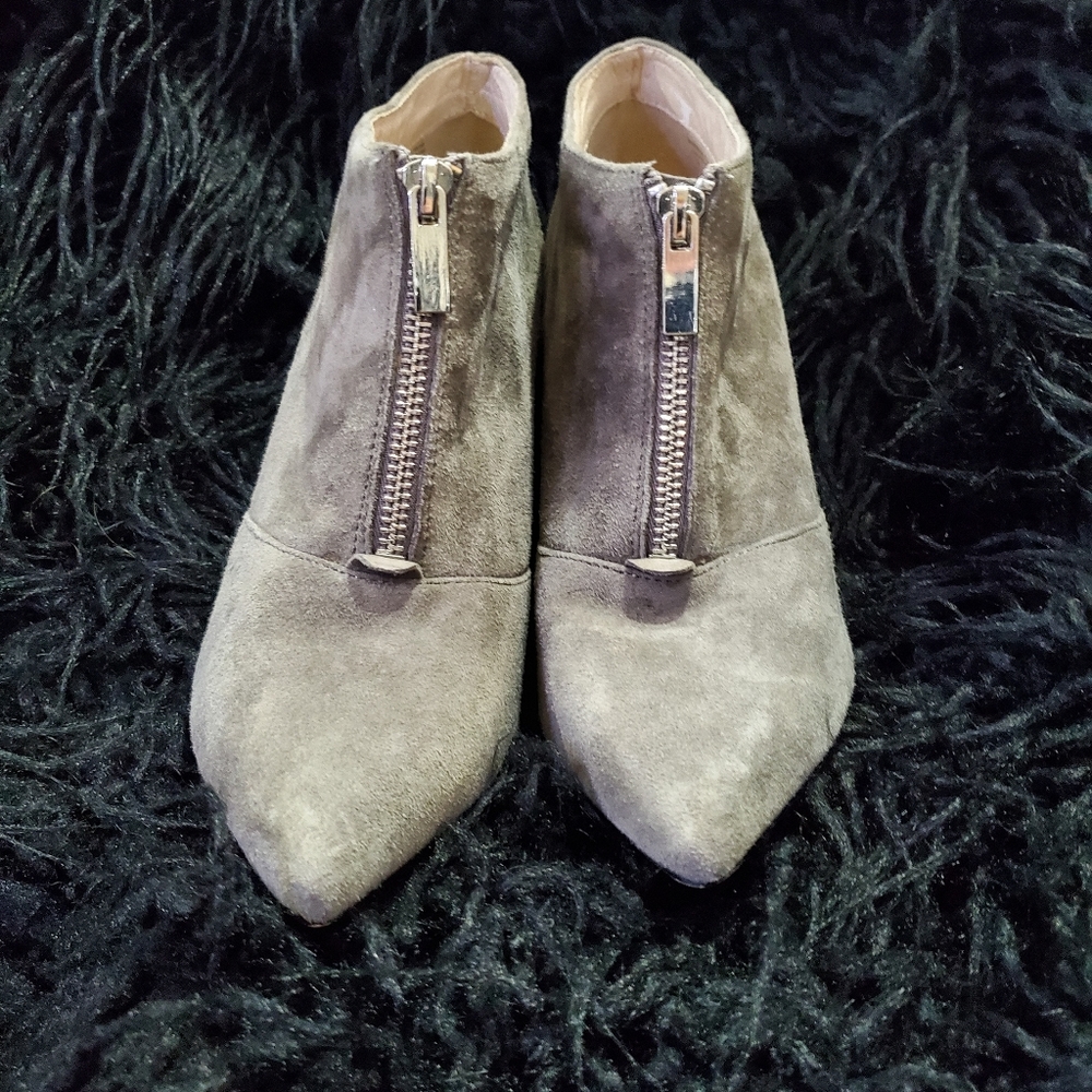 Aldo grey suede boots